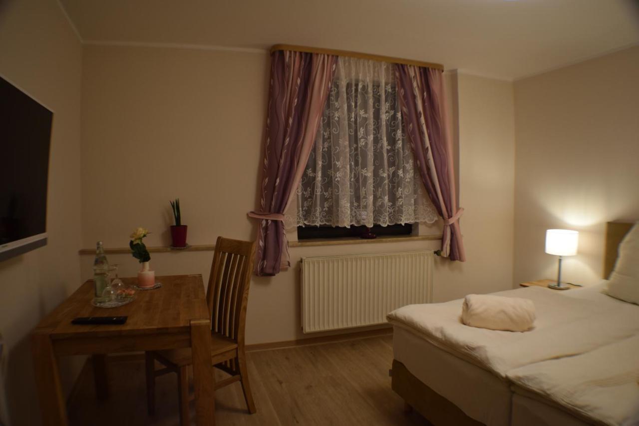 Hotel Buergergesellschaft Betzdorf Zewnętrze zdjęcie